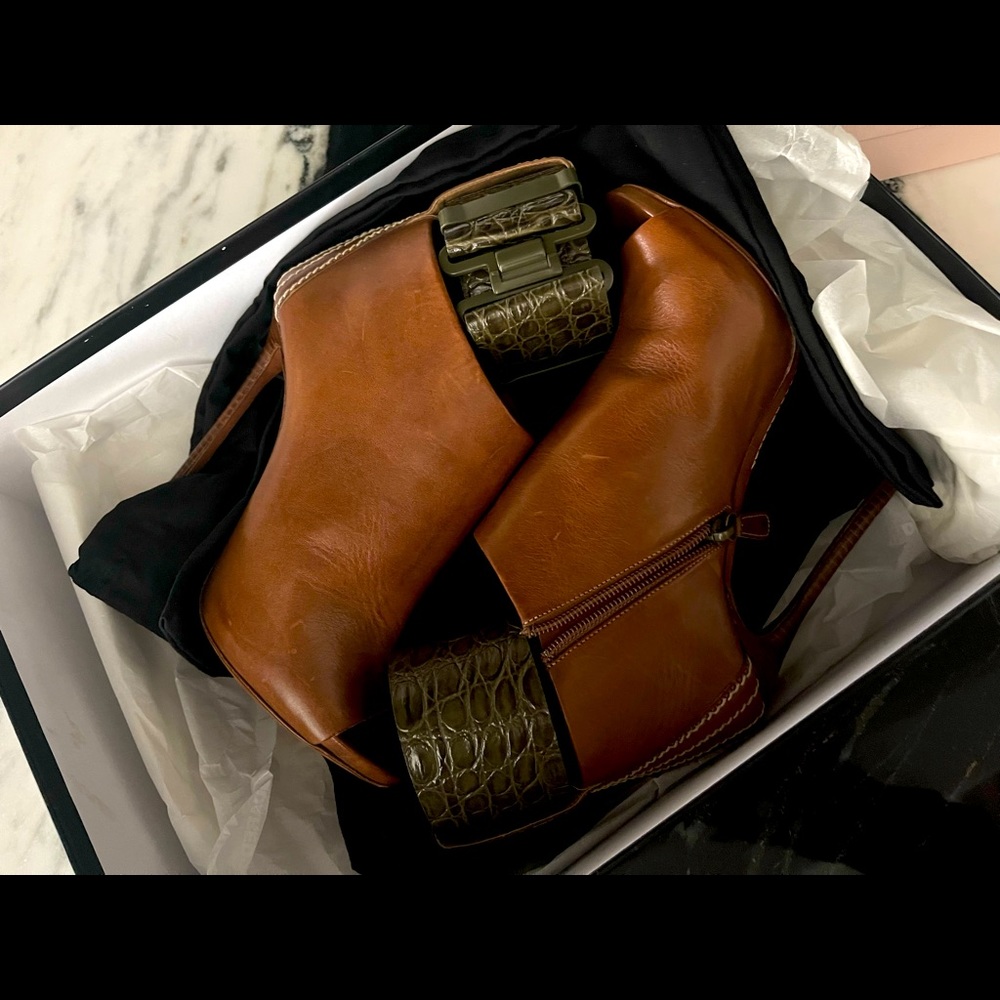 DSquared2 Military ankle boots, worn once, size 39
